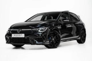 Volkswagen Golf 2.0 TSI R 4Motion Performance Akrapovic HUD