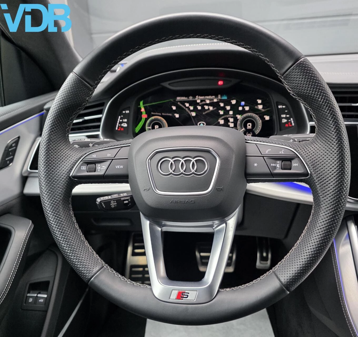 Hoofdafbeelding Audi Q8