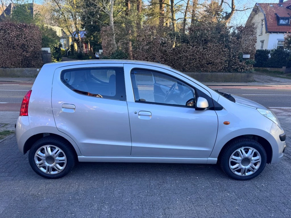 Hoofdafbeelding Nissan Pixo