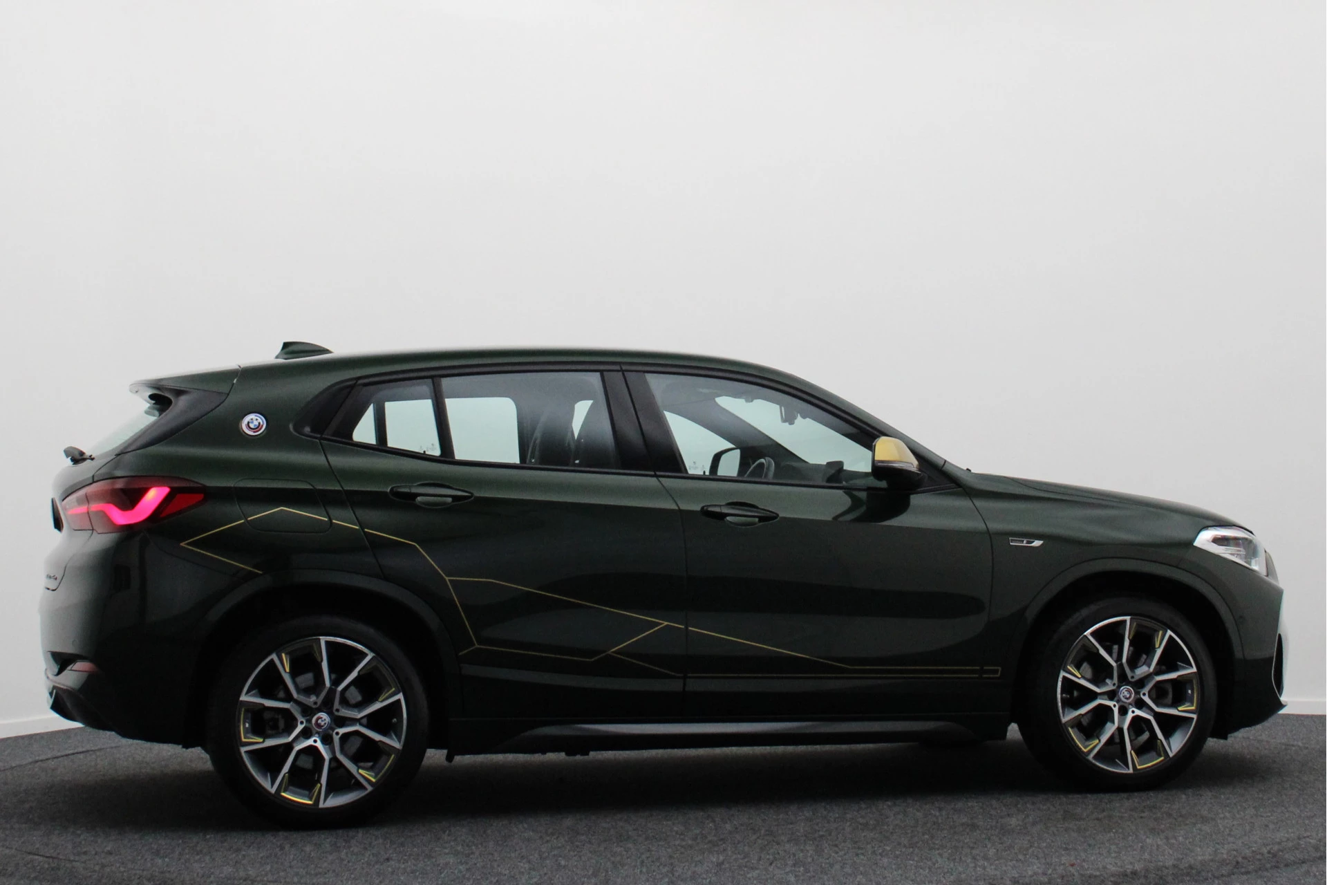 Hoofdafbeelding BMW X2