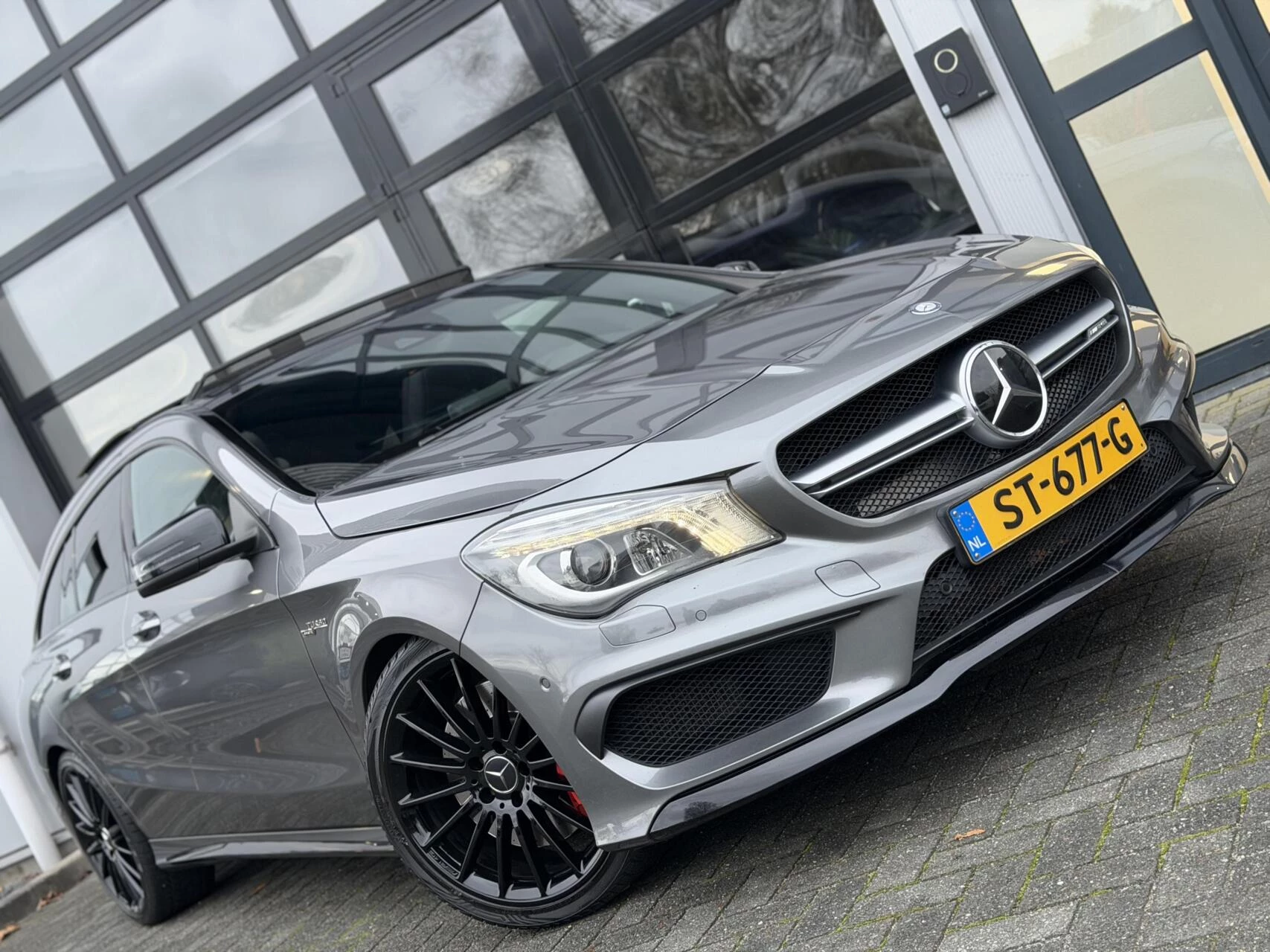 Hoofdafbeelding Mercedes-Benz CLA