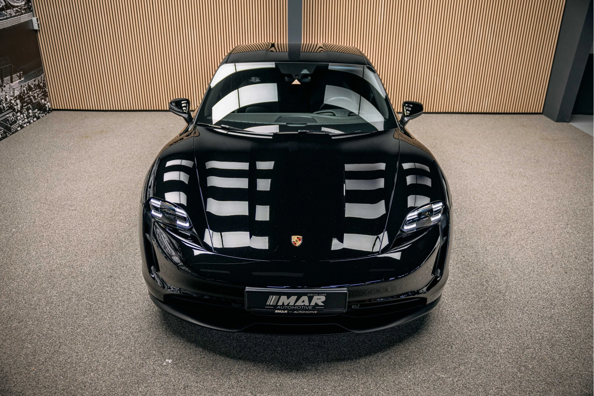 Hoofdafbeelding Porsche Taycan