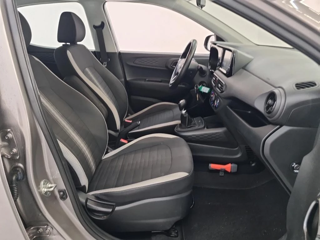 Hoofdafbeelding Hyundai i10