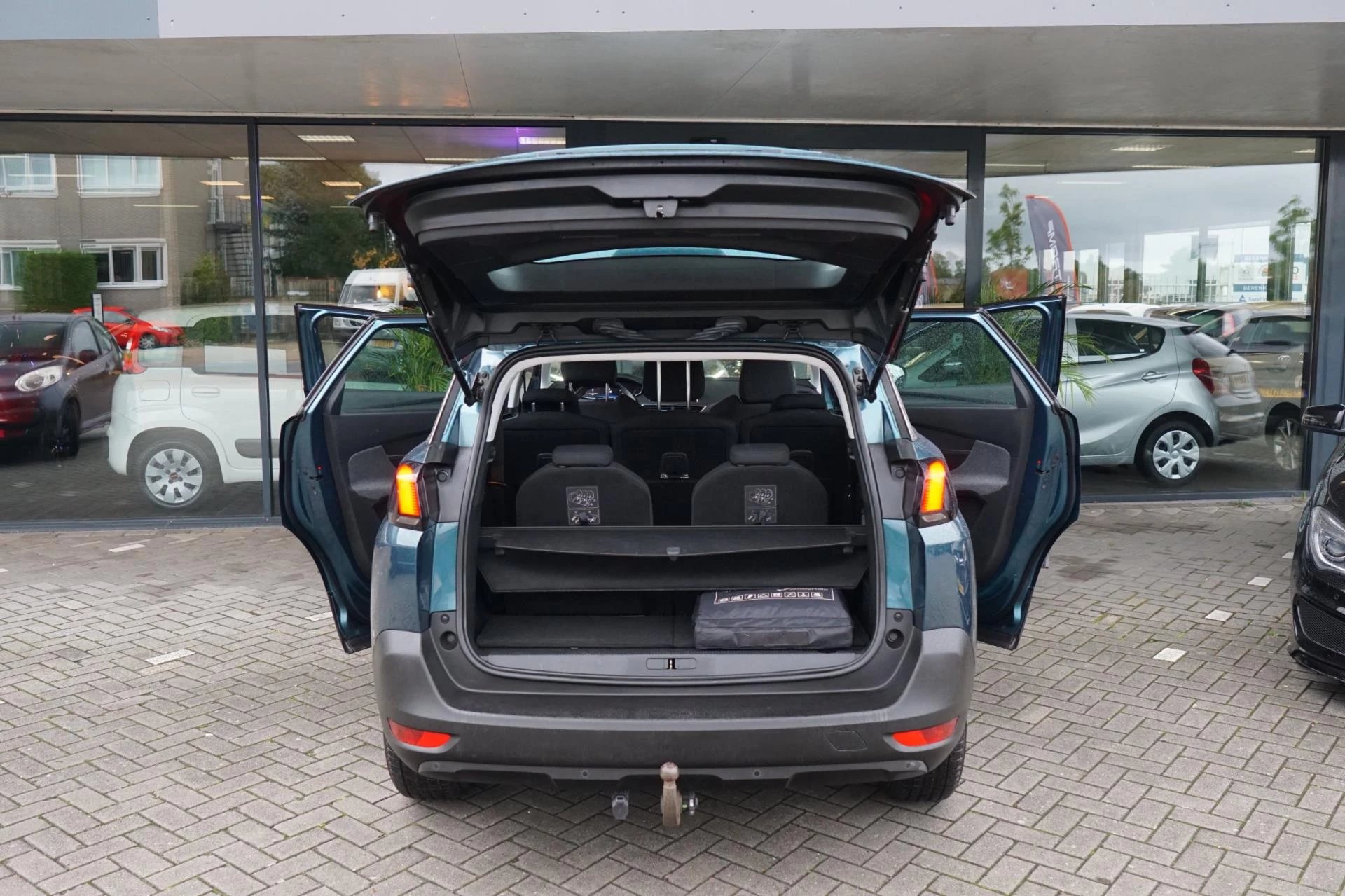 Hoofdafbeelding Peugeot 5008