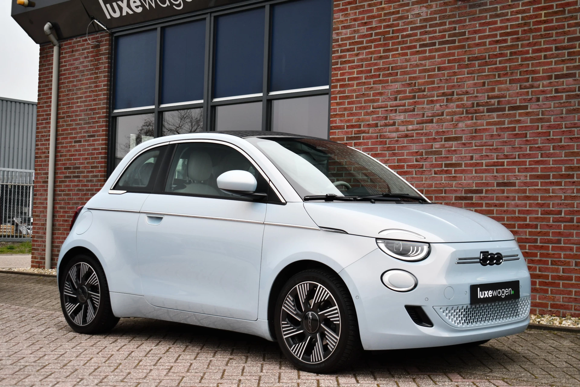 Hoofdafbeelding Fiat 500C