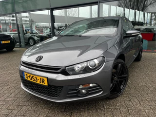 Hoofdafbeelding Volkswagen Scirocco Volkswagen Scirocco 1.4 TSI (Nieuwe Ketting, Xenon, Stoelverwarming, Parkeersensoren, Inruilkoopje)