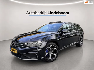 Volkswagen Passat Variant 1.4 TSI PHEV GTE Pano, Acc, Trekhaak, All Season, Camera