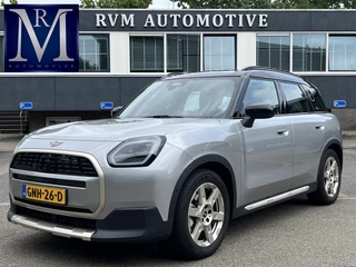 Mini Mini Countryman E Favoured S 66.5 kWh ORIG. NL. NAP KM. | CAMERA | LEDER | STOEL + STUURVERWARMING