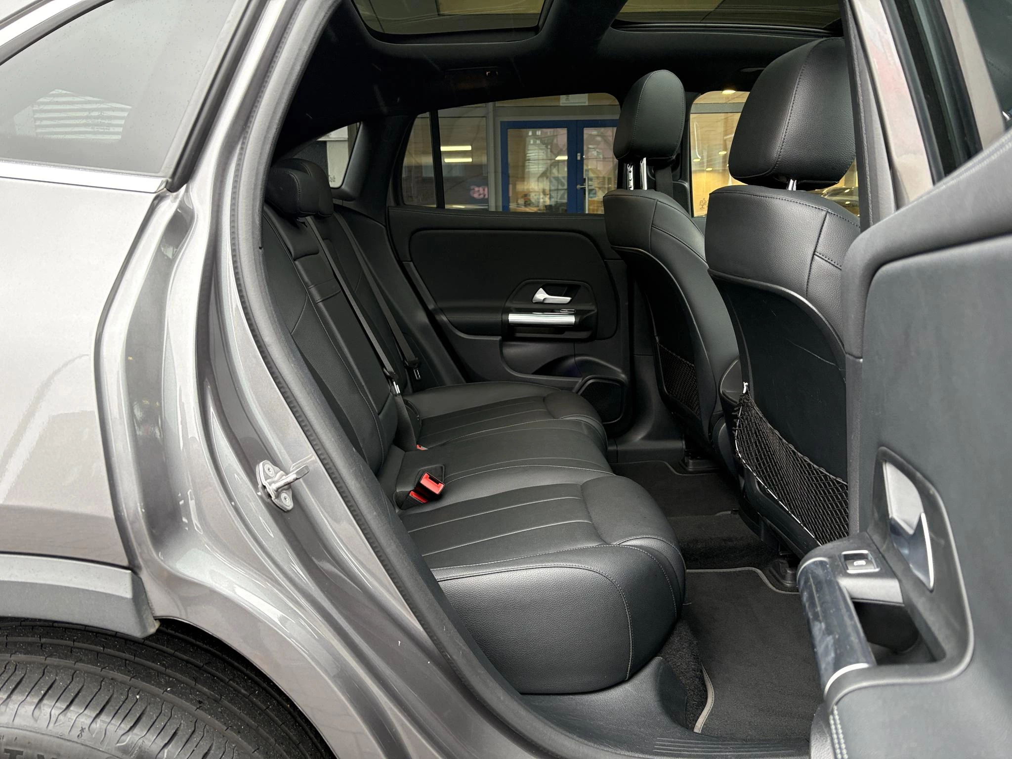 Hoofdafbeelding Mercedes-Benz EQA