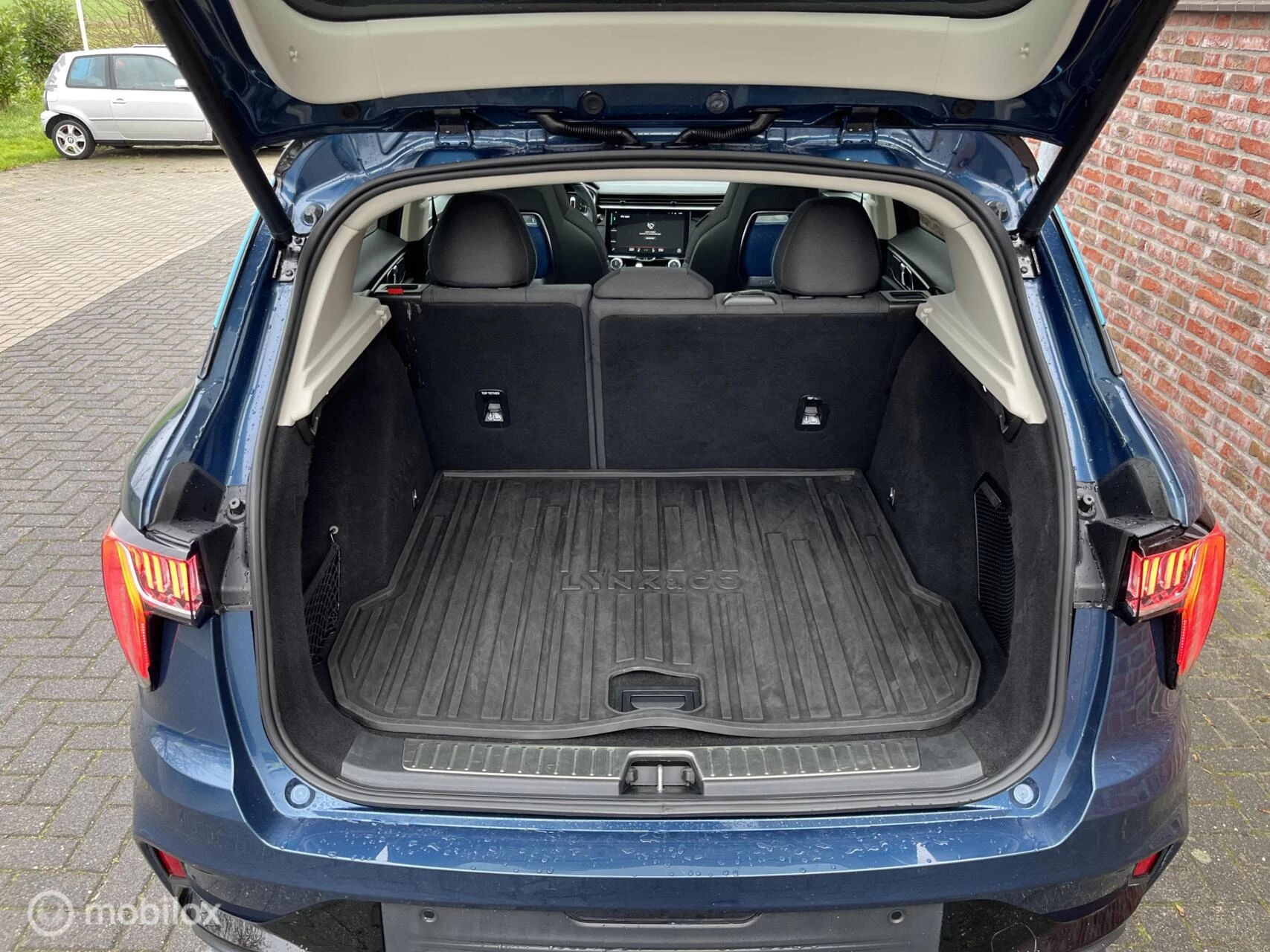 Hoofdafbeelding Lynk & Co 01