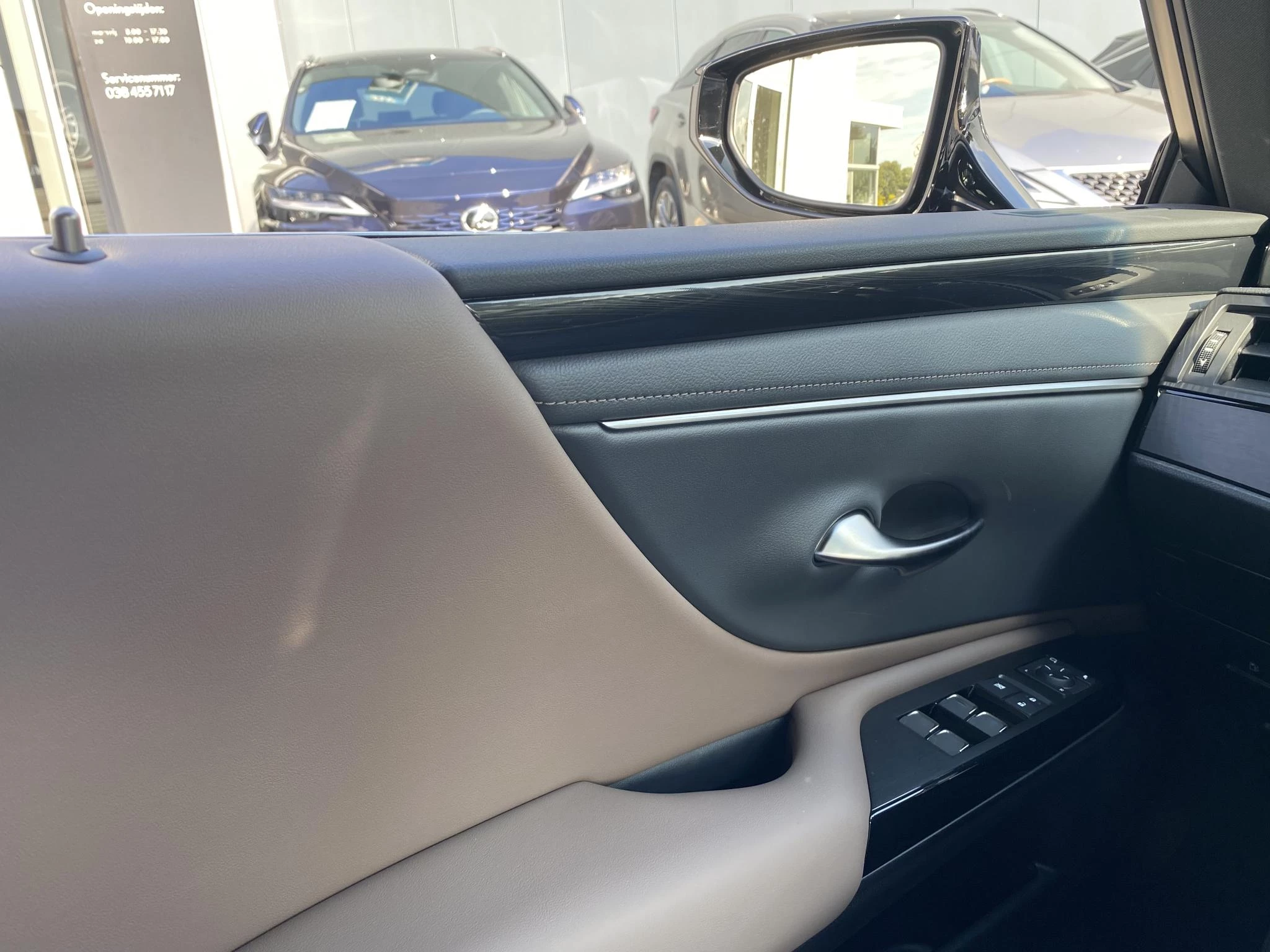 Hoofdafbeelding Lexus ES