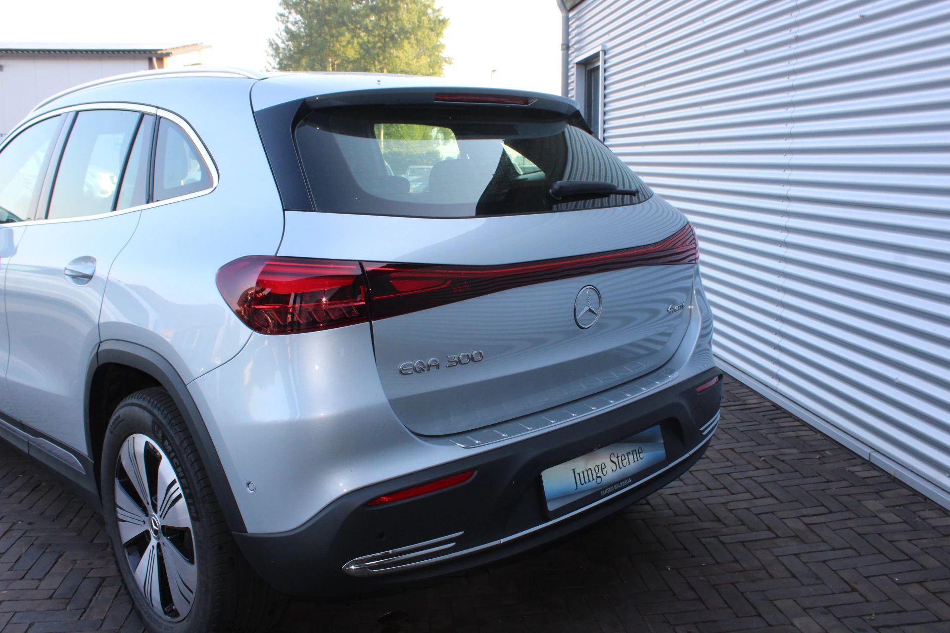 Hoofdafbeelding Mercedes-Benz EQA