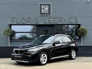 BMW X1 xDrive25i 6 cil | Pano Dak | Biege Leer | Xenon | Camera