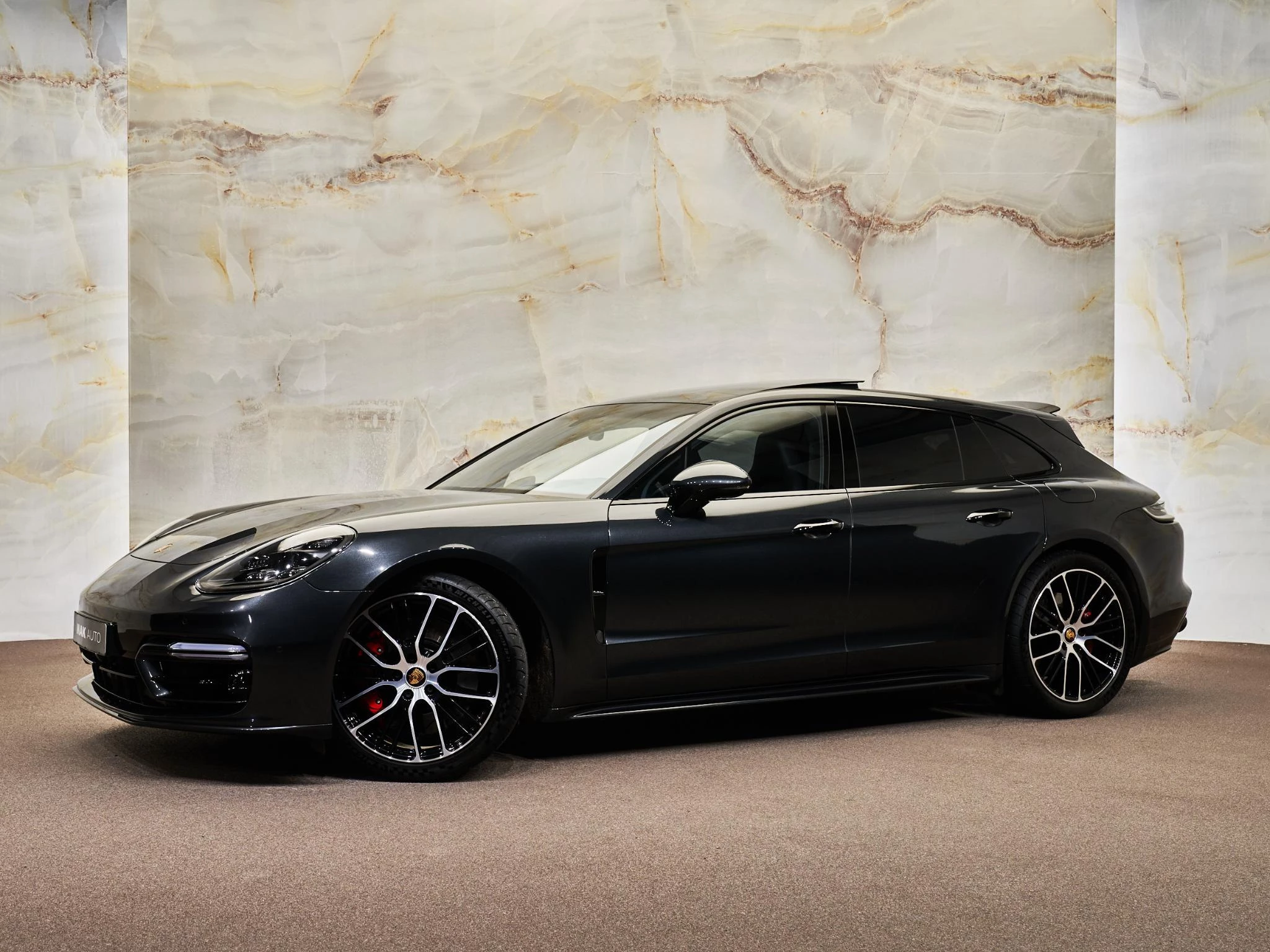 Hoofdafbeelding Porsche Panamera