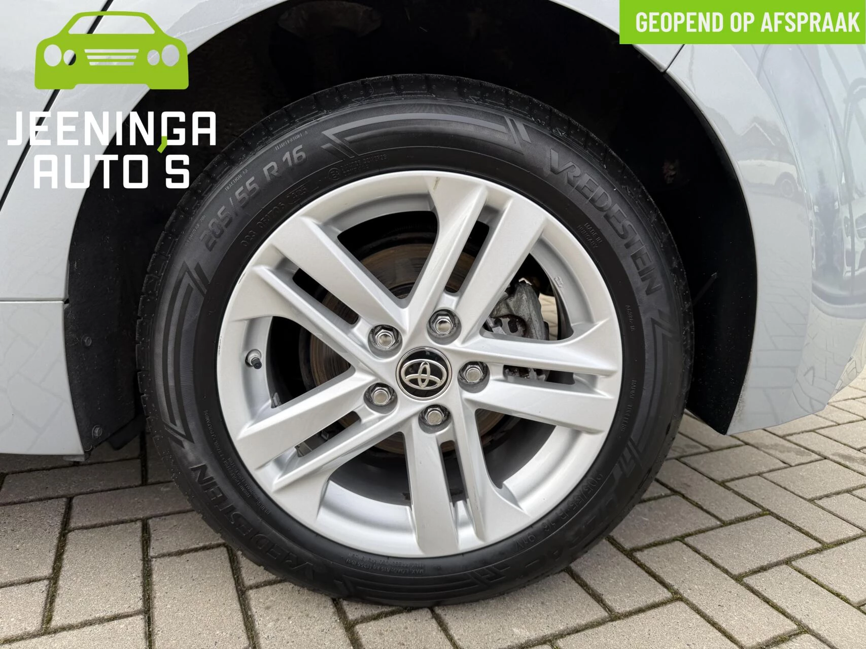 Hoofdafbeelding Toyota Corolla