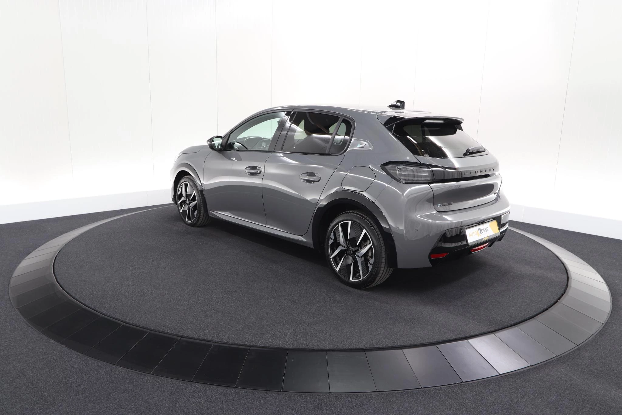 Hoofdafbeelding Peugeot e-208
