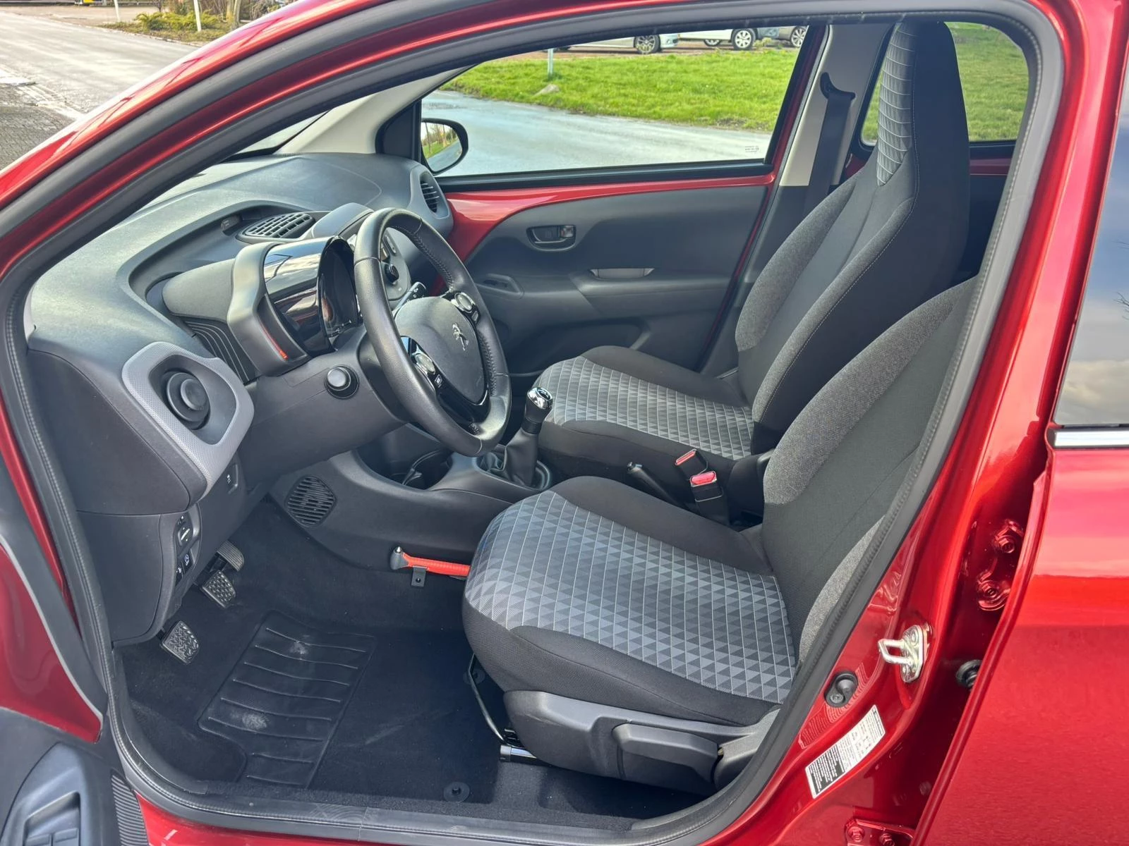 Hoofdafbeelding Peugeot 108