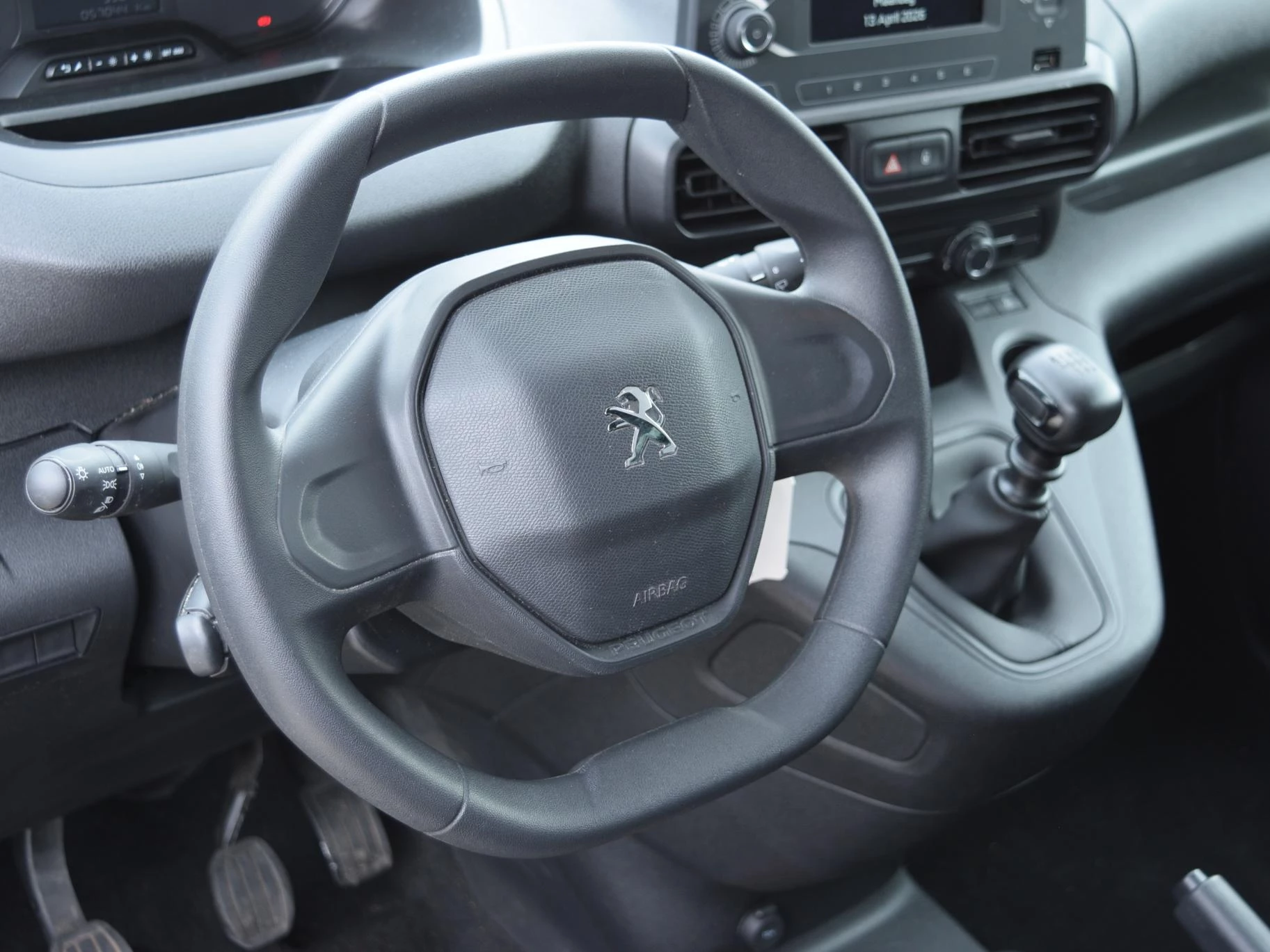 Hoofdafbeelding Peugeot Partner