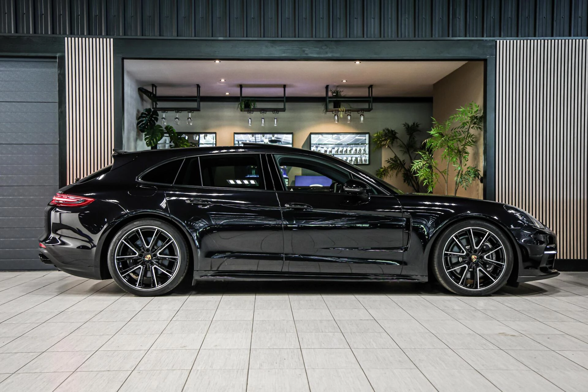 Hoofdafbeelding Porsche Panamera