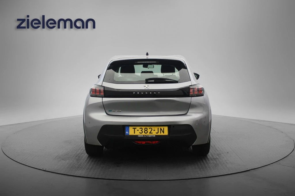 Hoofdafbeelding Peugeot e-208