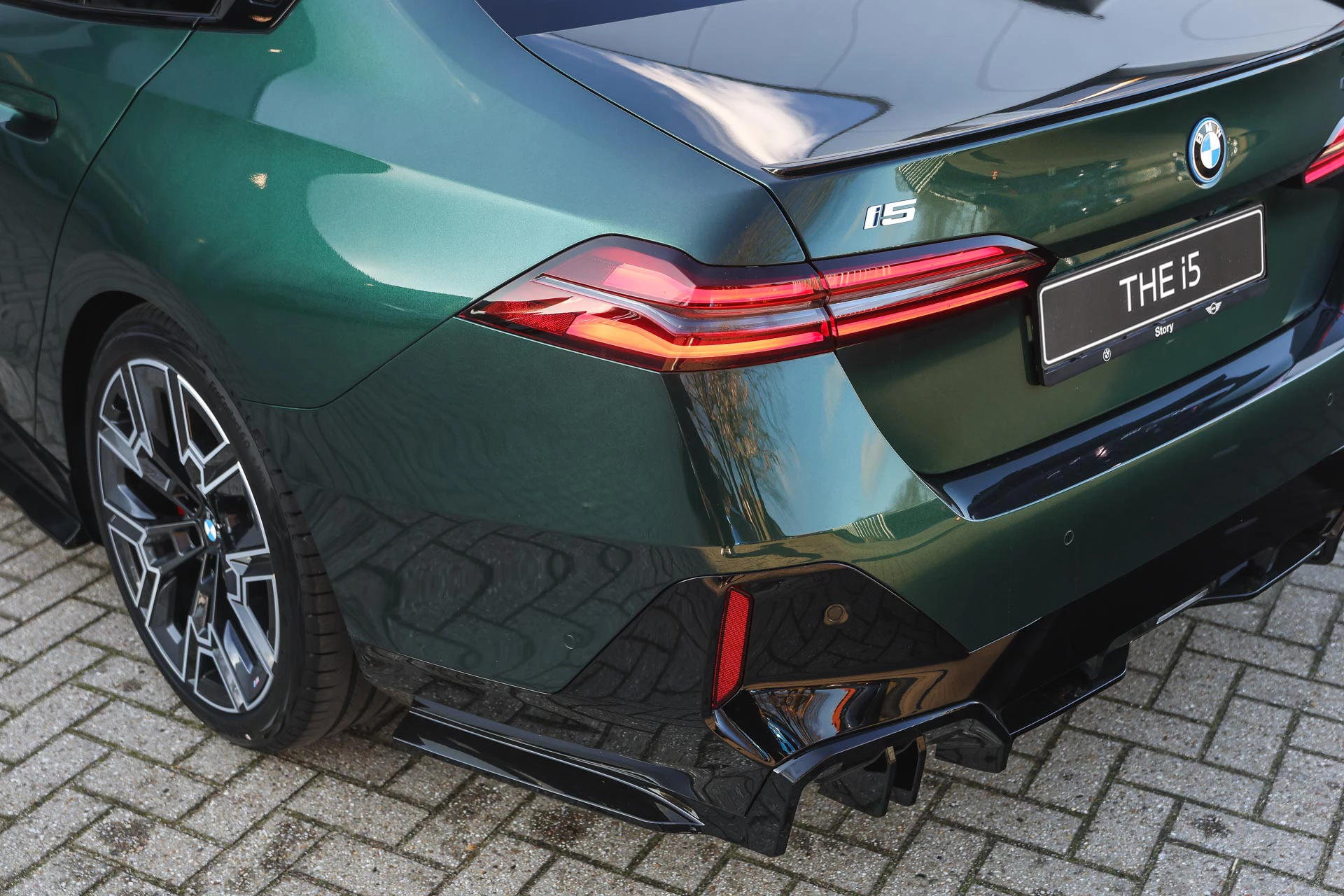 Hoofdafbeelding BMW i5