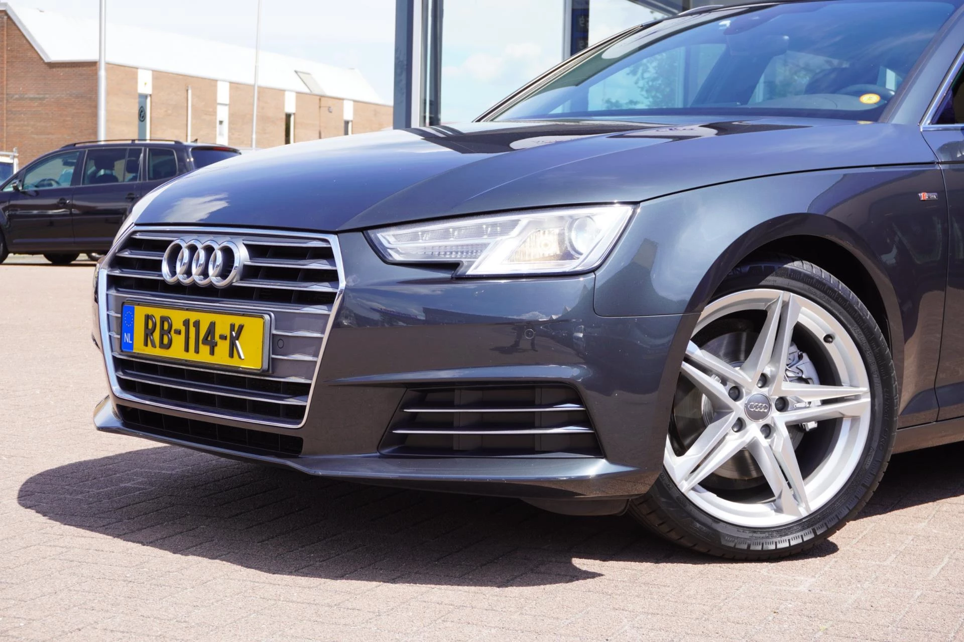 Hoofdafbeelding Audi A4