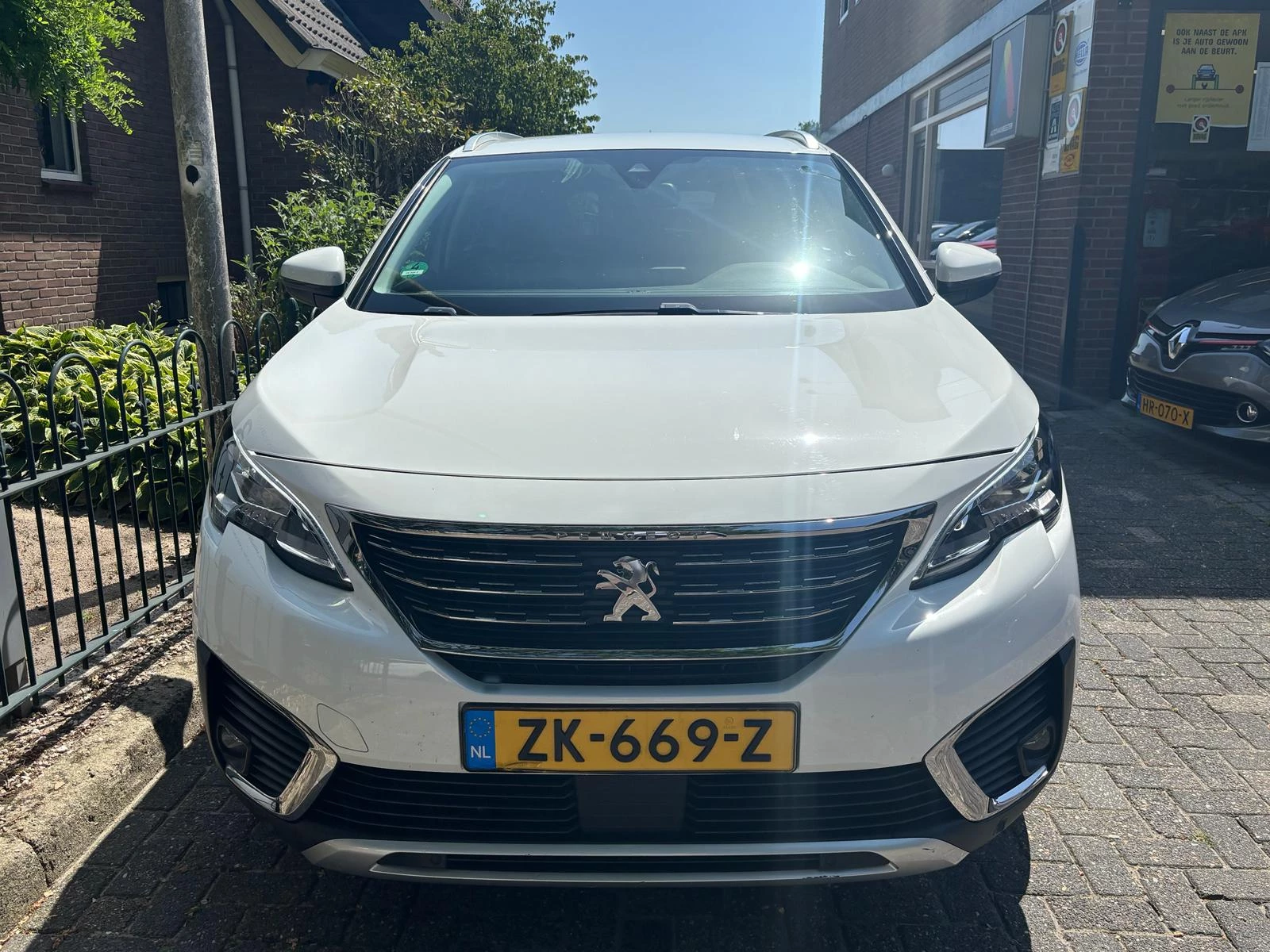 Hoofdafbeelding Peugeot 5008