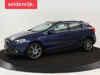 Volvo V40 Cross Country 2.0 D2 Ocean Race | Leder | Stoelverwarming |  Trekhaak | Climate control | Bluetooth | Cruise control