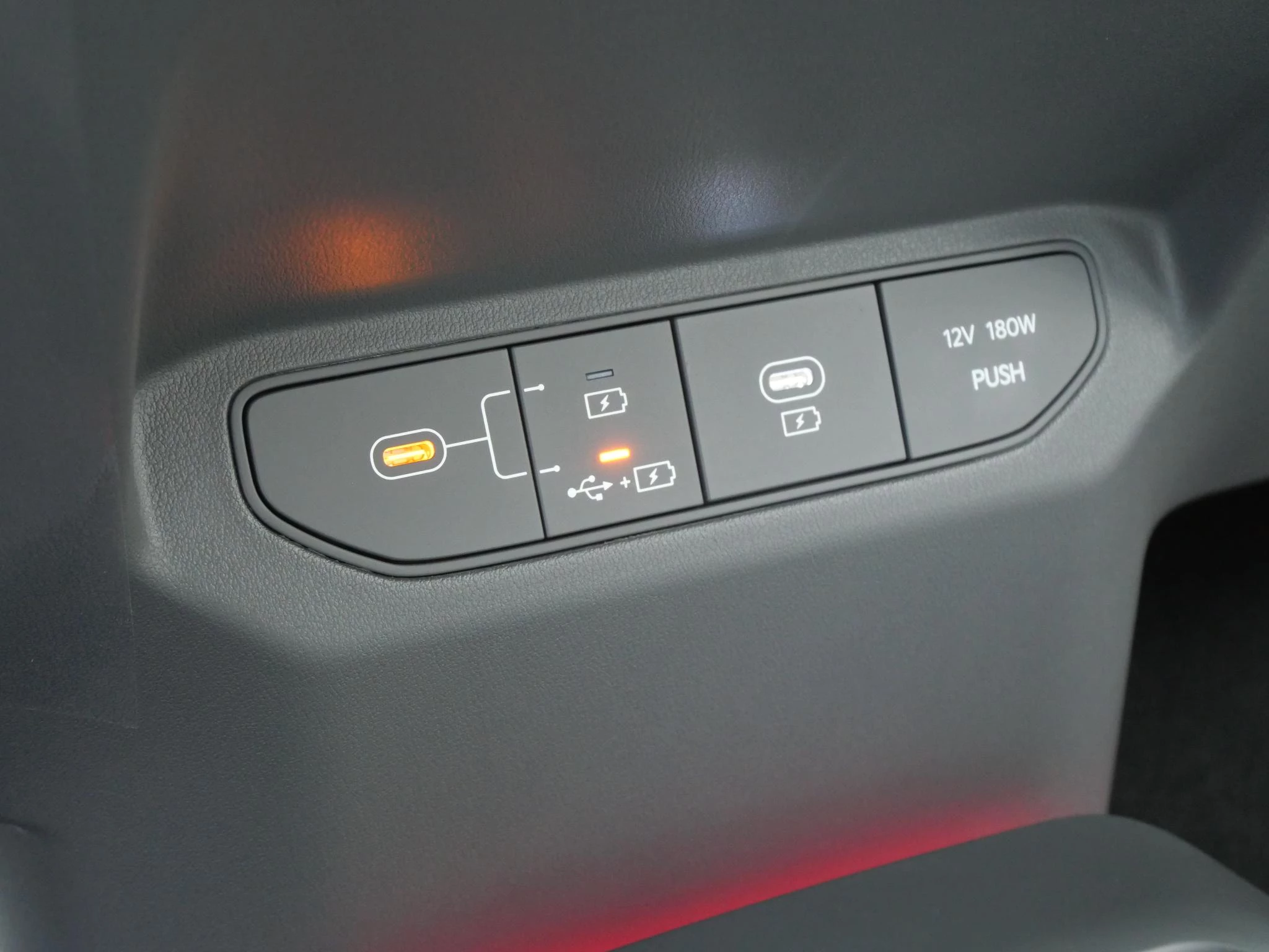 Hoofdafbeelding Kia EV3