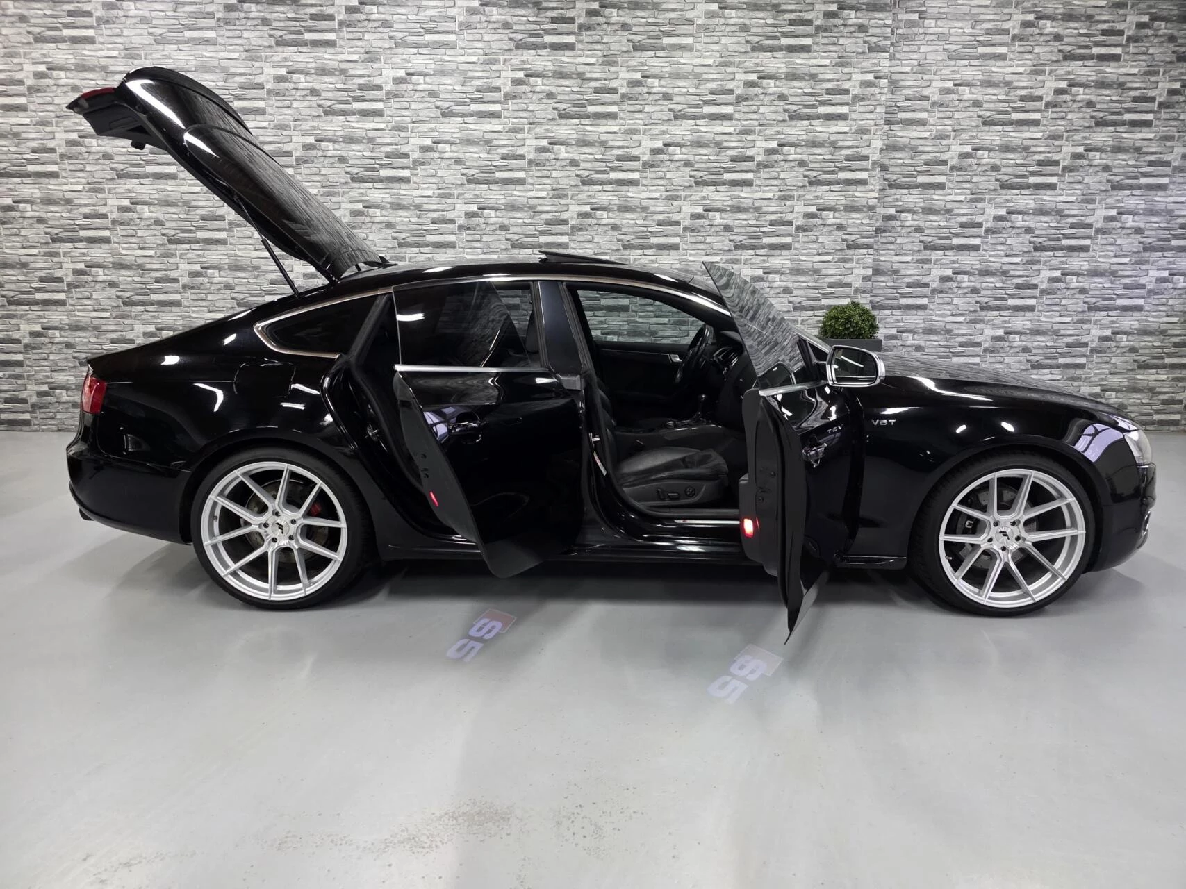 Hoofdafbeelding Audi S5