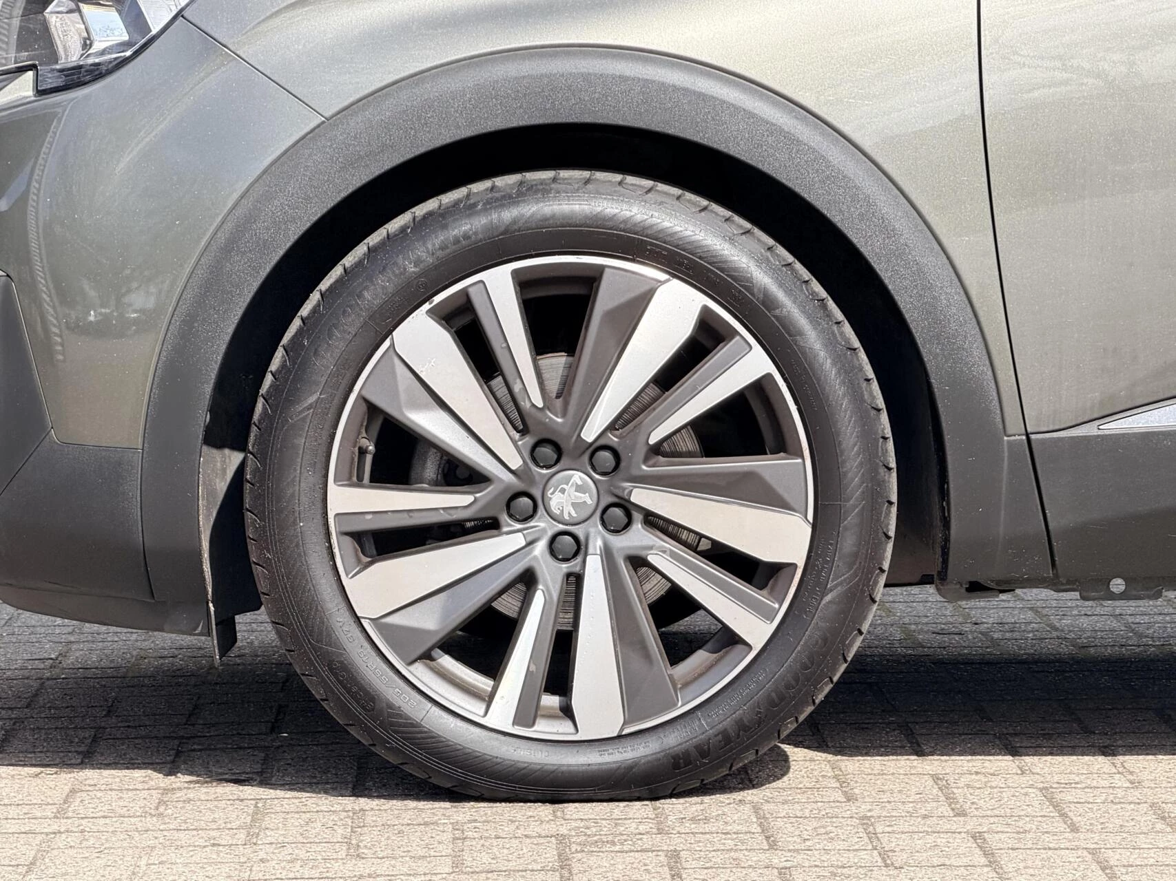 Hoofdafbeelding Peugeot 5008