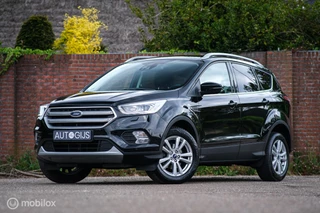 Ford Kuga 1.5 EcoBoost Titanium | Camera | Trekhaak | LED | Stoel + stuur verwarming | All season | Rijklaarprijs |