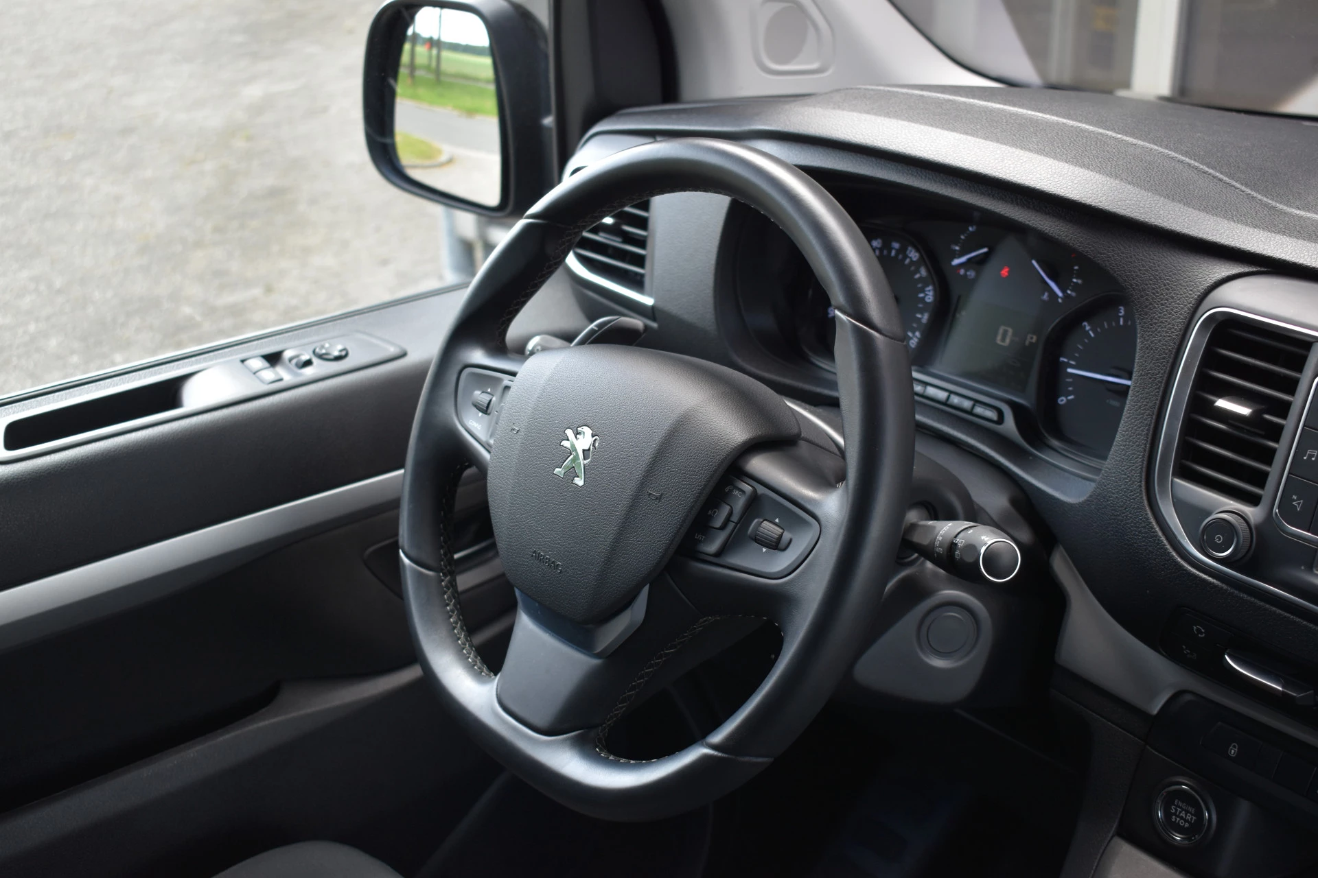 Hoofdafbeelding Peugeot Expert