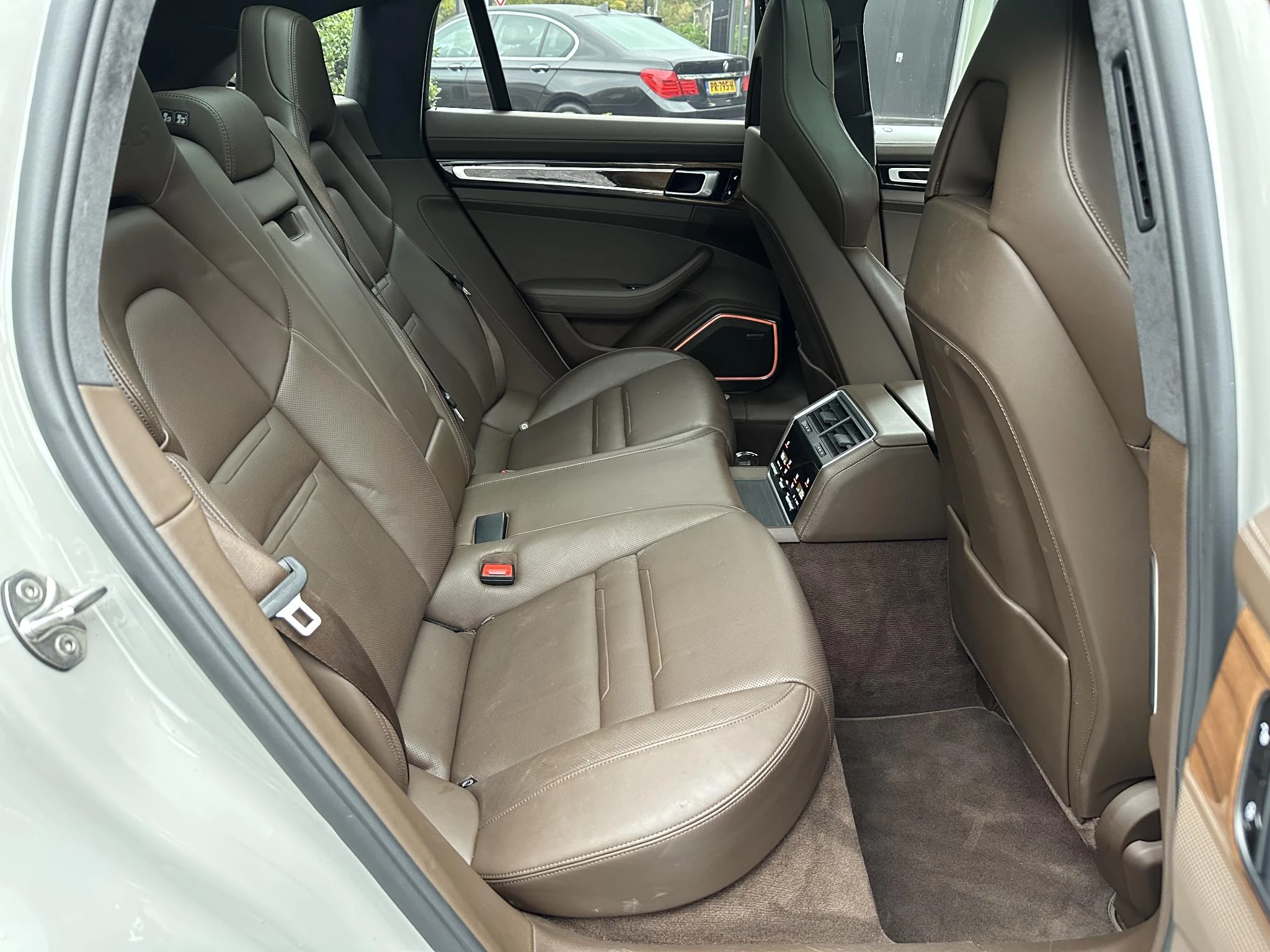 Hoofdafbeelding Porsche Panamera