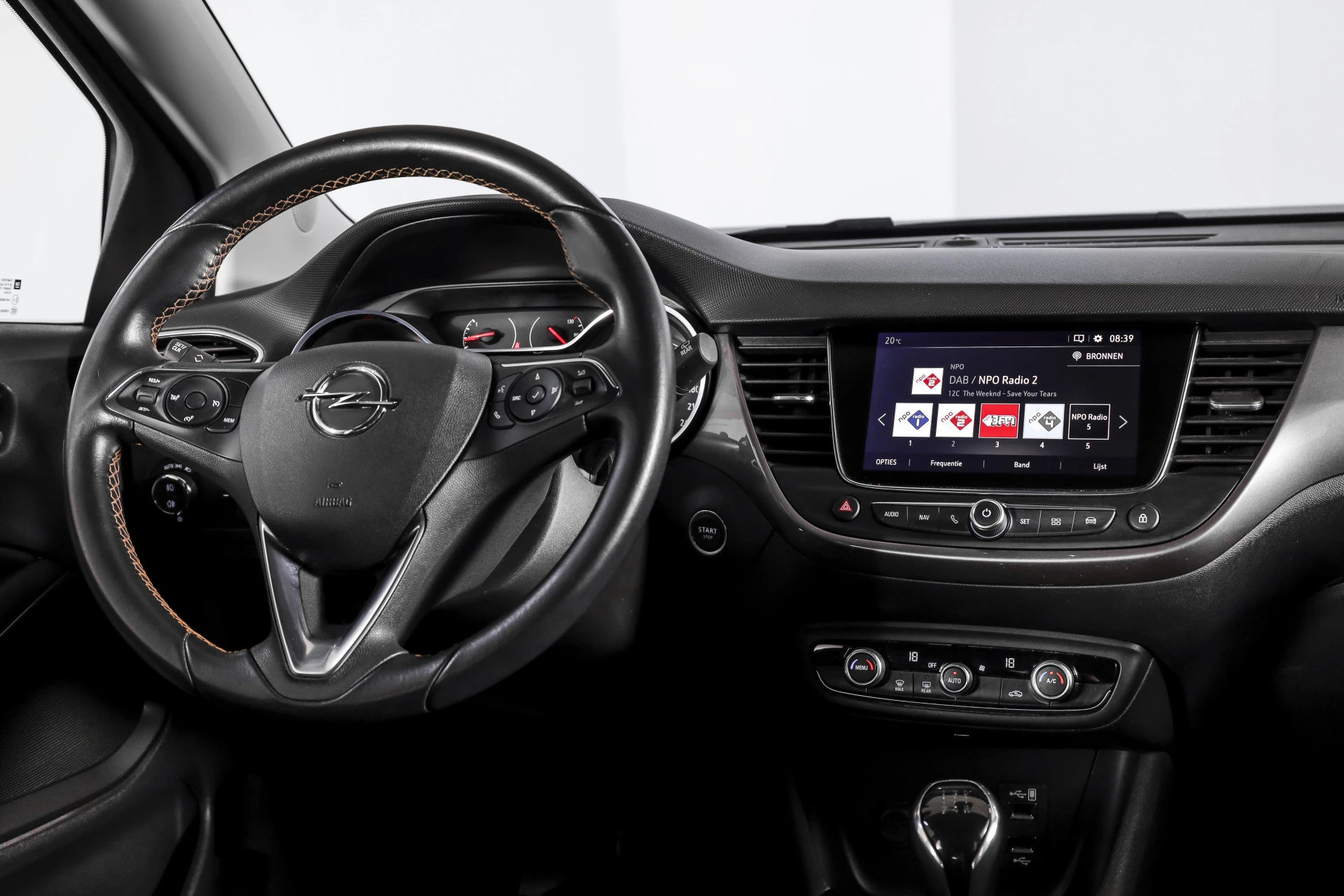 Hoofdafbeelding Opel Crossland X