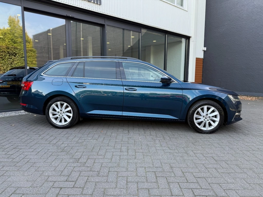 Hoofdafbeelding Škoda Superb