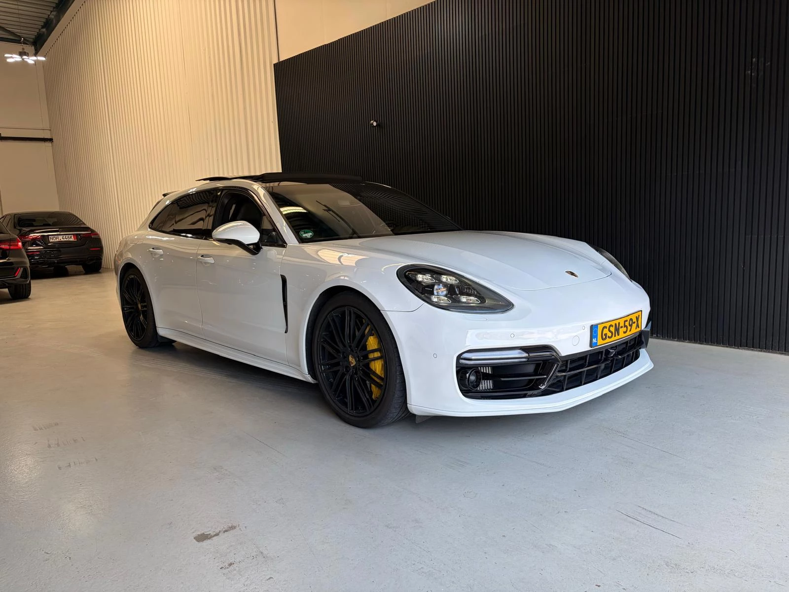 Hoofdafbeelding Porsche Panamera