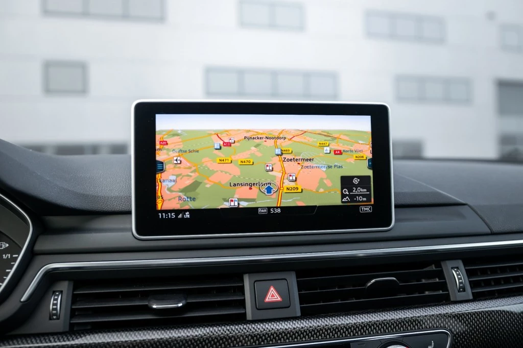 Hoofdafbeelding Audi S4