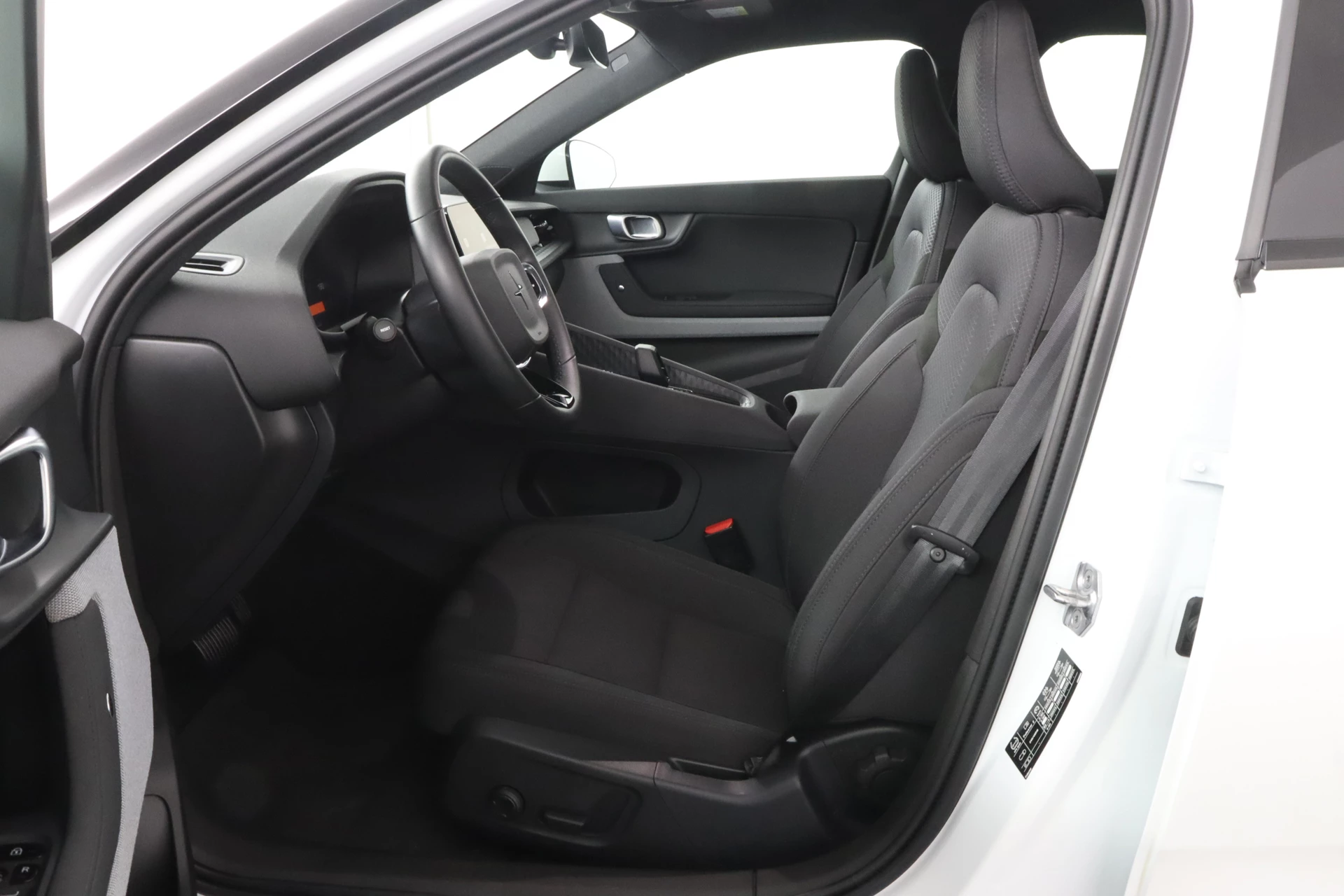 Hoofdafbeelding Polestar 2