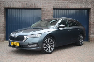 Škoda Octavia Combi 1.0 TSI 110pk Business Edition Plus | Camera | Stoelverwarming | Leder | Adaptive Cruise | LED 