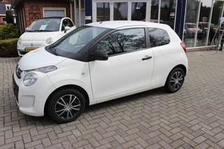 Hoofdafbeelding Citroën C1 Citroën C1 1.0 VTI LIVE