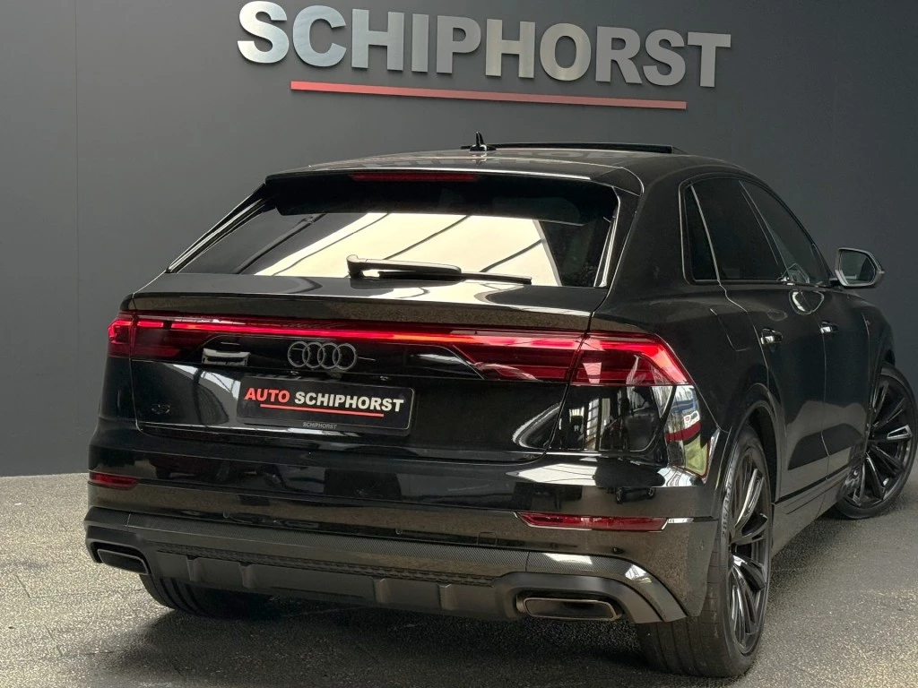 Hoofdafbeelding Audi Q8