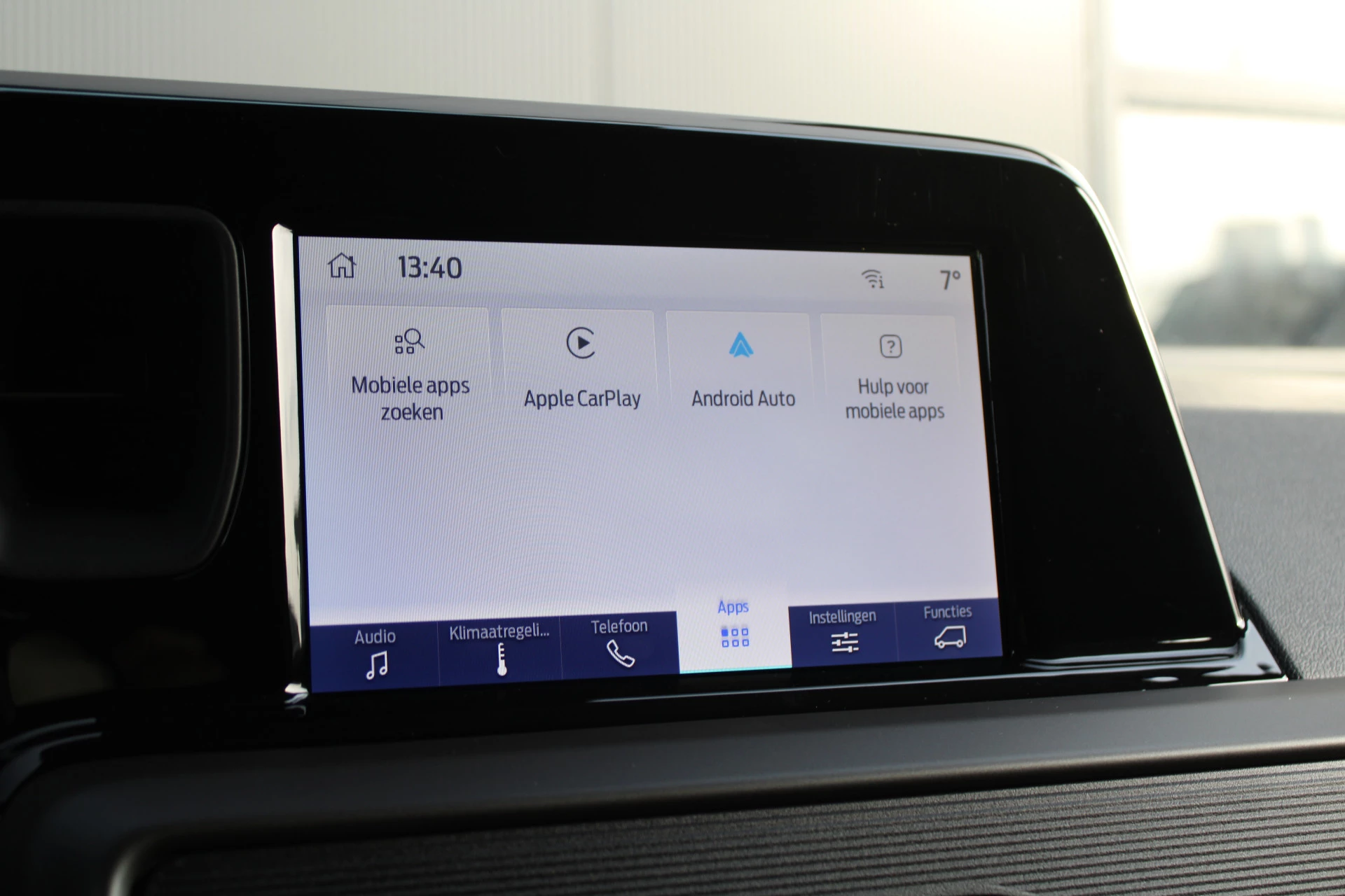 Hoofdafbeelding Ford Transit Courier