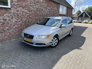 Hoofdafbeelding Volvo V70 Volvo V70 1.6 T4 Kinetic