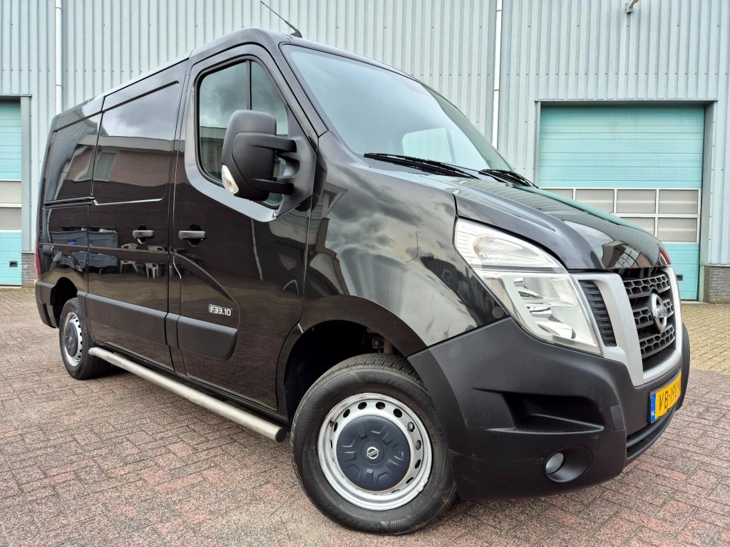 Hoofdafbeelding Nissan NV400