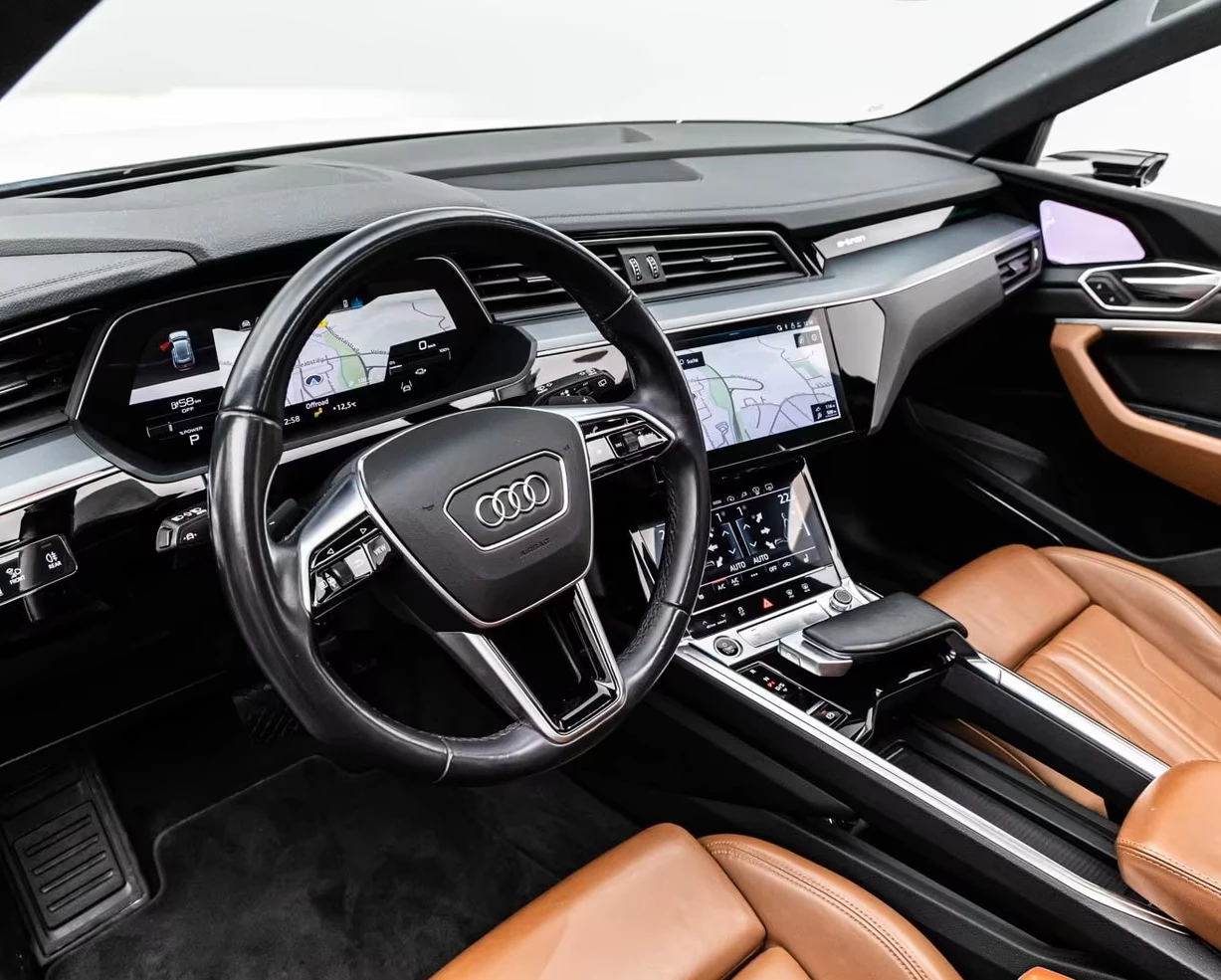 Hoofdafbeelding Audi e-tron