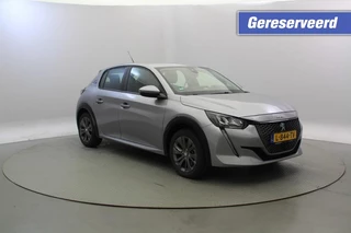 Hoofdafbeelding Peugeot e-208 Peugeot e-208 e-208 Active Pack 50 kWh - Carplay, Stoelverwarming, SOH 92% GERESERVEERD