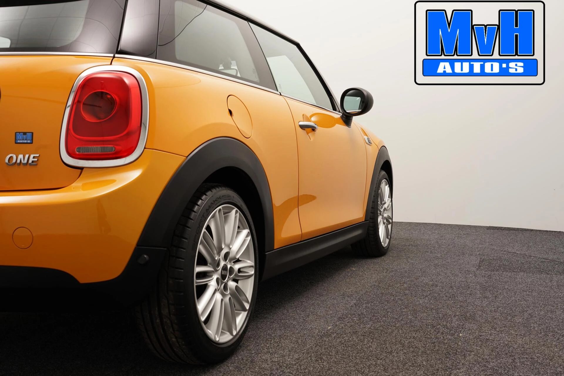 Hoofdafbeelding MINI One