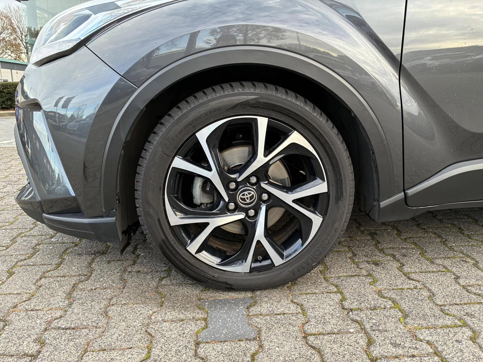 Hoofdafbeelding Toyota C-HR