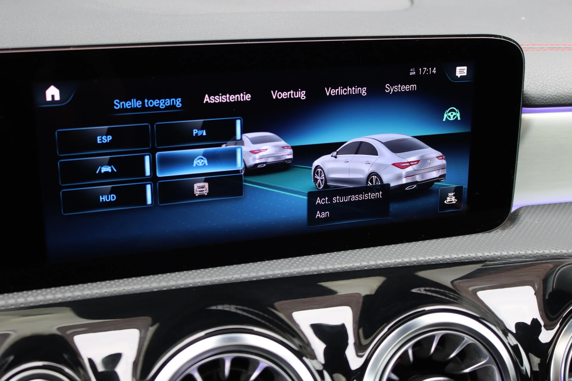 Hoofdafbeelding Mercedes-Benz CLA